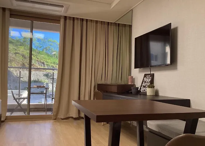 Luxury Condo In Clark Pampanga Beside Hilton Hotel And Casino